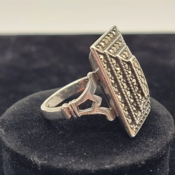 Judith Jack Sterling Silver Marcasite Ring, Size 6.5​​​